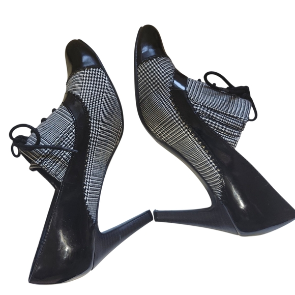 Vintage Impo Black White Plaid Oxford Heels Lace Up Ankle booties Retro US 7.5 - Picture 4 of 11